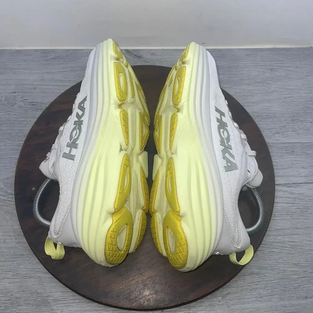 Hoka One One hoka one